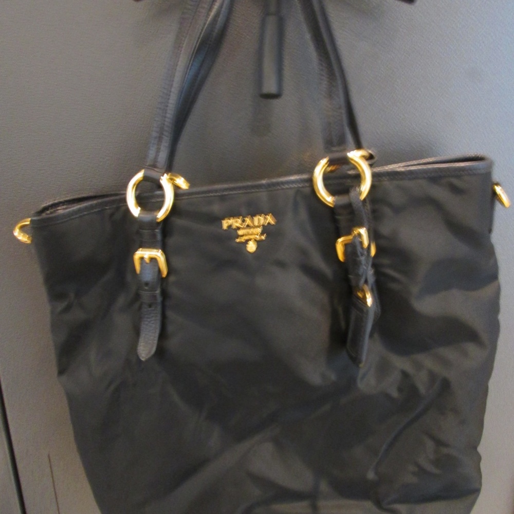PRADA BLACK NYLON LARGE SHOPPER TOTE BAG - Picture 10 of 14